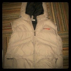 Puffy vest